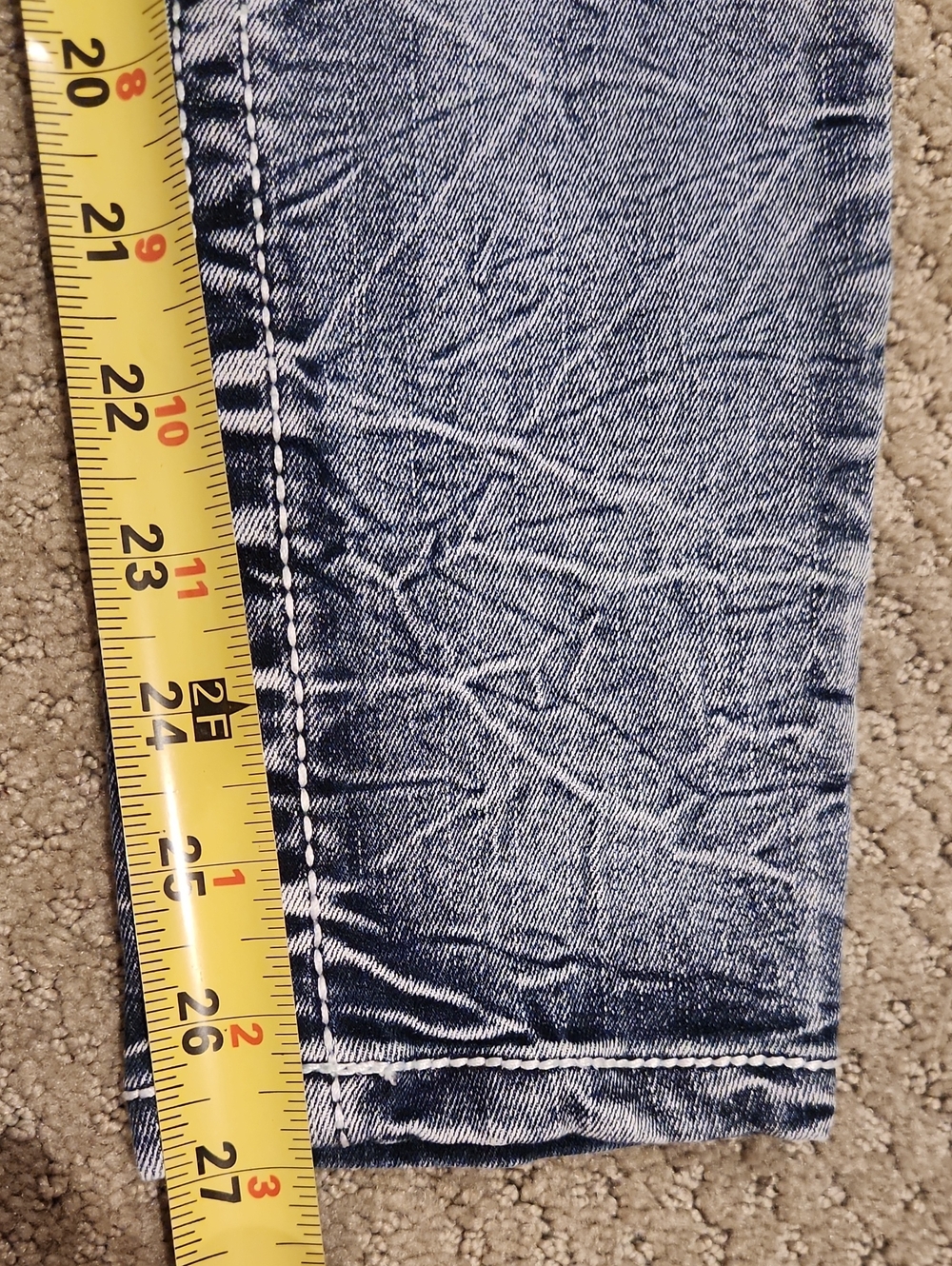 NEW True Luck Women’s Skinny Jeans in Washed Blue 11/12 - Picture 7 of 10
